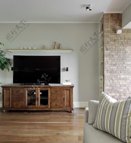 中式客厅木质电视柜装修效果图