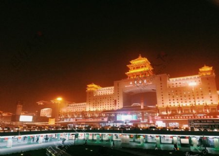 北京西站夜景