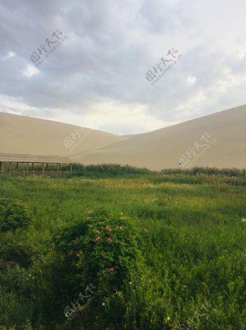 鸣沙山