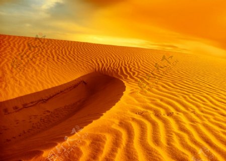 沙漠风景沙丘黄昏景色