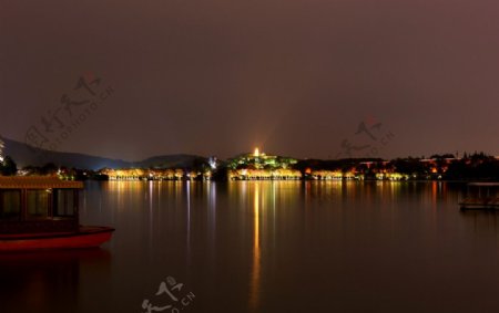玄武湖的夜