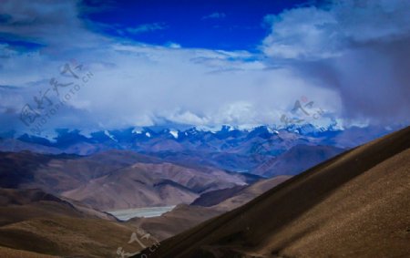 西藏山峰
