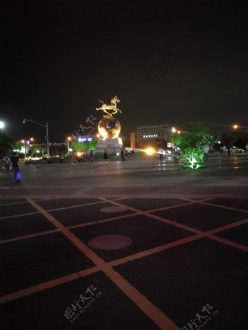 桐乡高铁站夜景