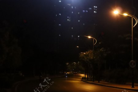 城市的夜角