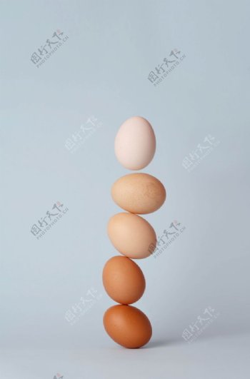 创意竖起来的鸡蛋