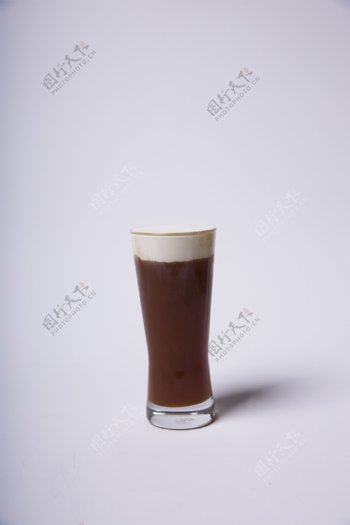 玻璃杯鲜奶咖啡饮品3