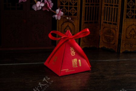 喜庆婚庆婚礼喜糖盒三角糖盒19