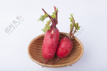 实物图摄影图营养丰富的红萝卜2