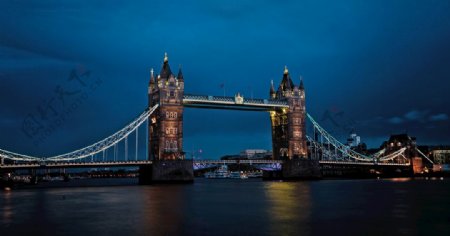 壮观的伦敦塔桥