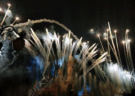 迪士尼城堡灯光秀
