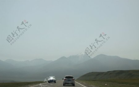 风景山水新疆大山游玩