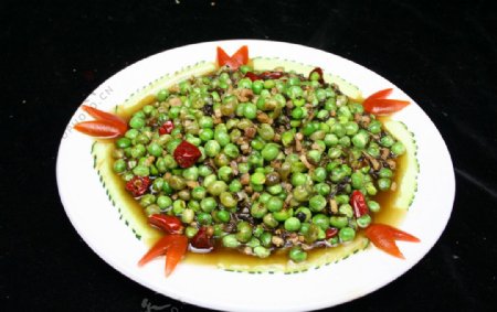 橄榄菜炒碗豆