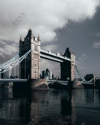 伦敦桥