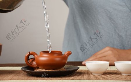 沏茶