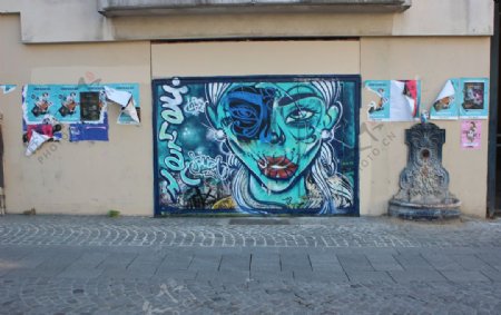 巴黎街头墙画