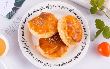 芝麻烧饼甜品食材海报素材图片