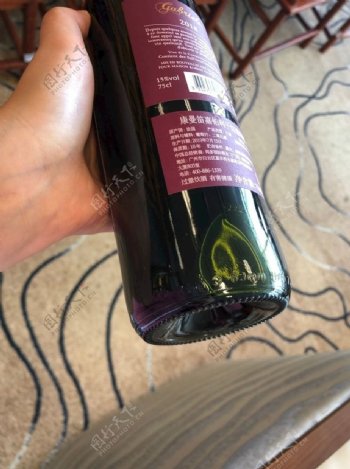波尔多康曼笛嘉柏利葡萄酒瓶材质图片