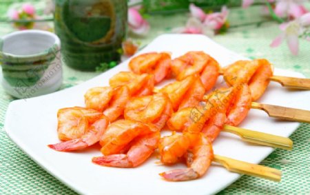 虾烤虾串串图片