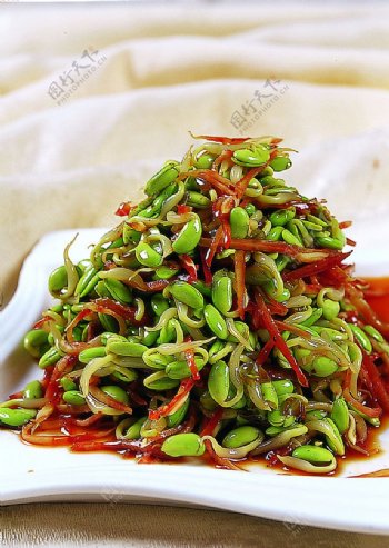 川菜湘菜绿黑豆拌耳丝图片