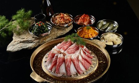 日韩料理水煎肉图片
