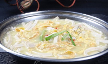 沪菜极品海鲜豆腐汤图片